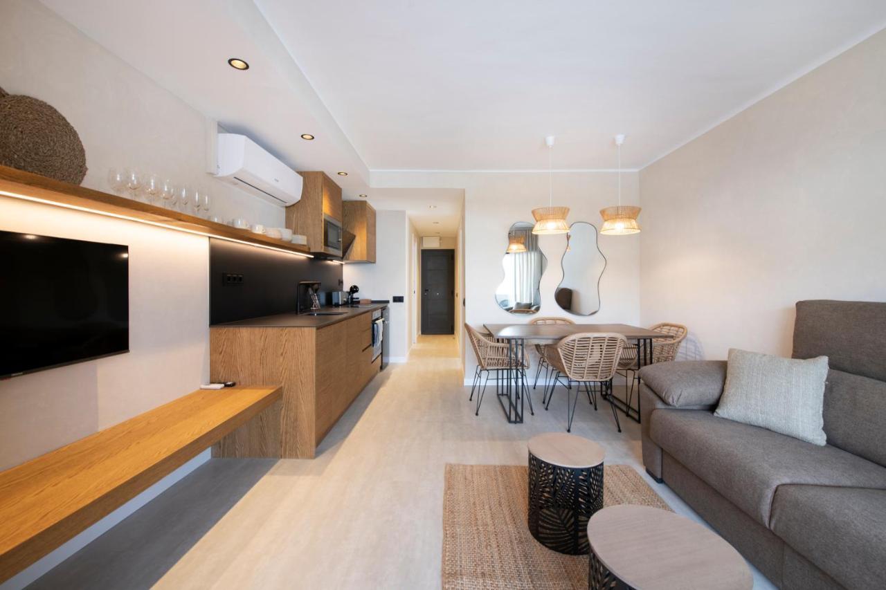 Apartamentos Marplana Castelldefels Exterior photo
