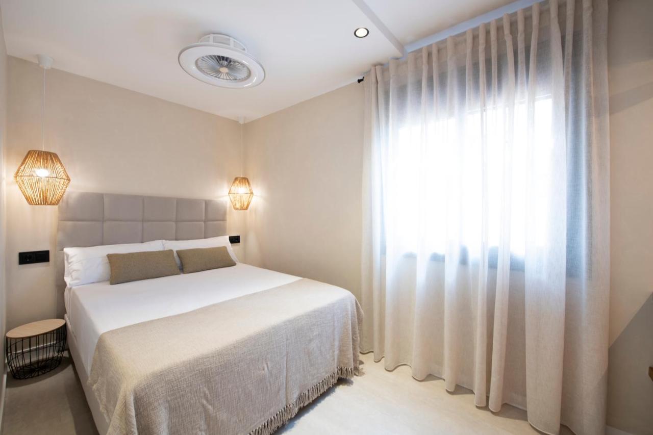 Apartamentos Marplana Castelldefels Exterior photo