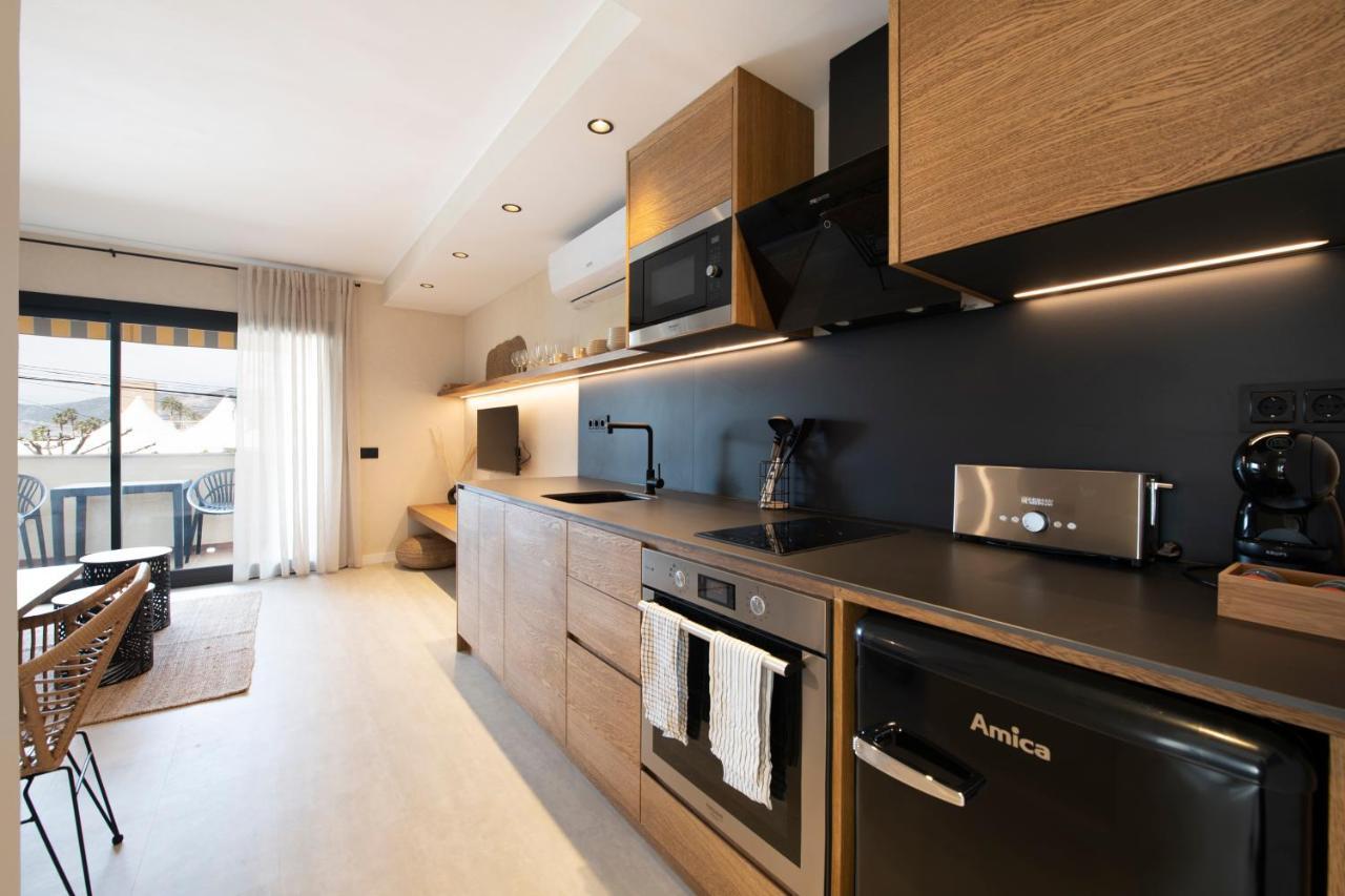 Apartamentos Marplana Castelldefels Exterior photo